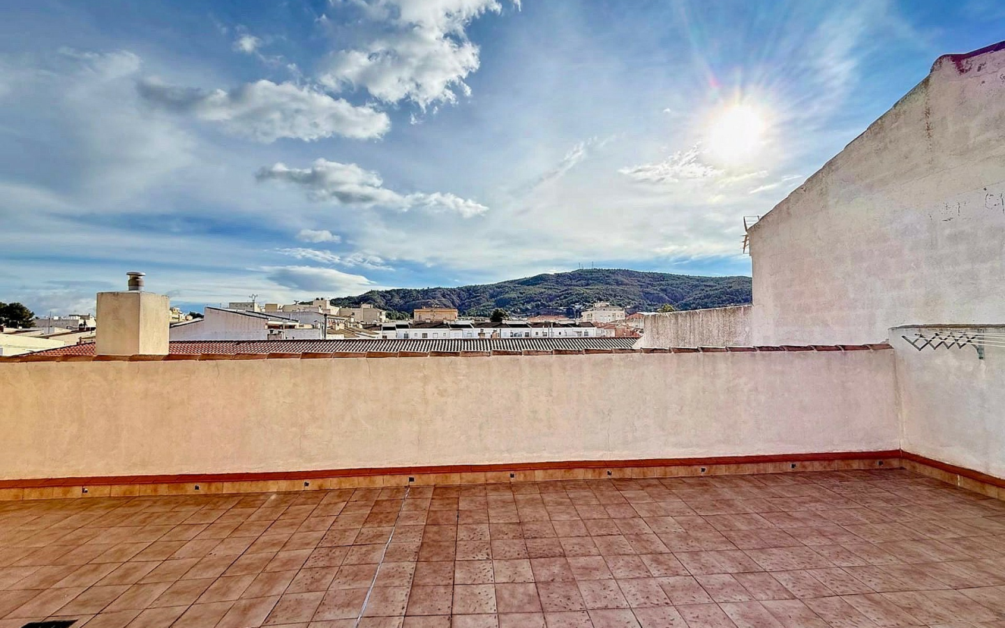5-bedroom Townhouse In Pinoso, Spain (800 M²)
