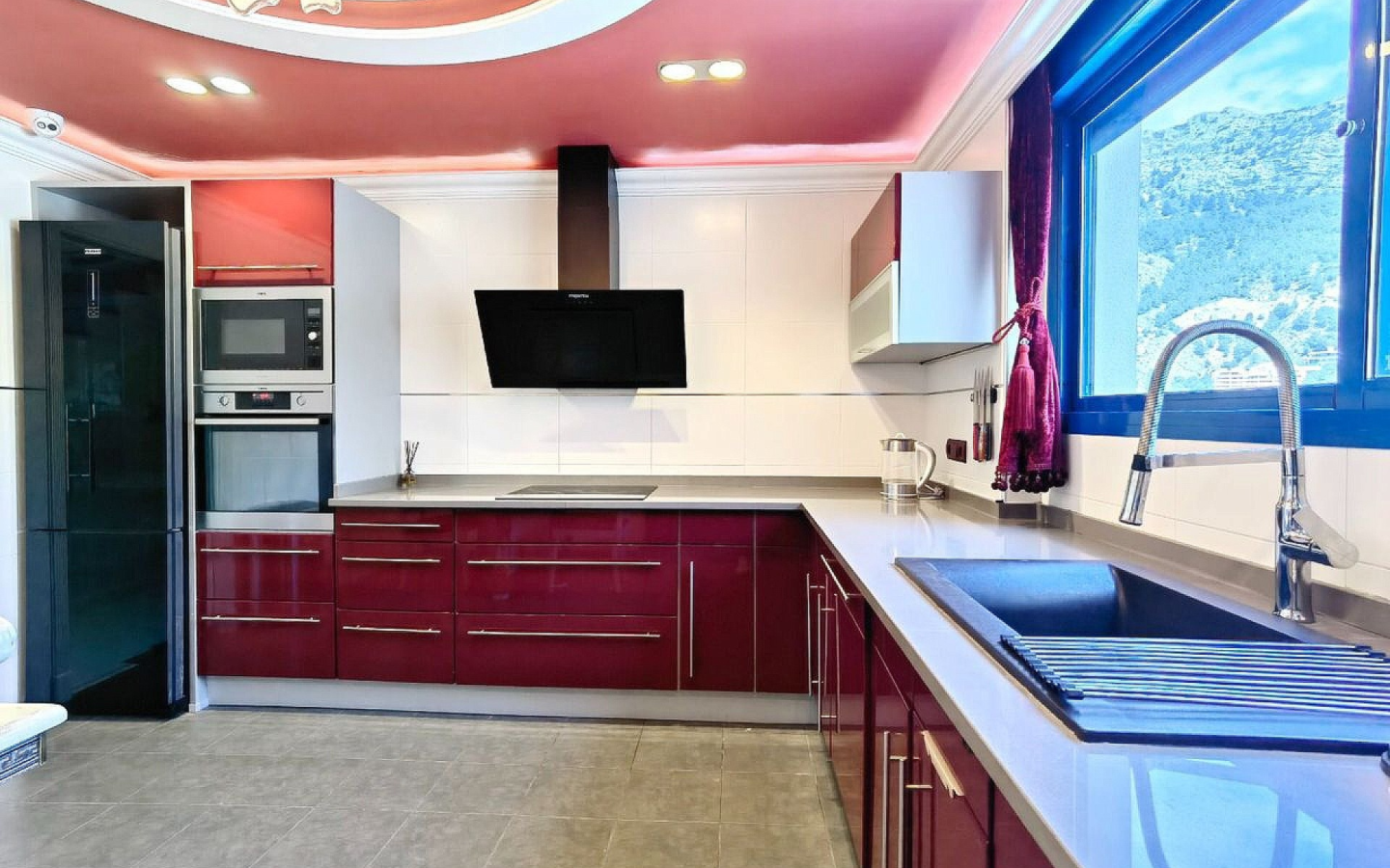5-bedroom Detached Villa In Altea, Spain (400 M²)