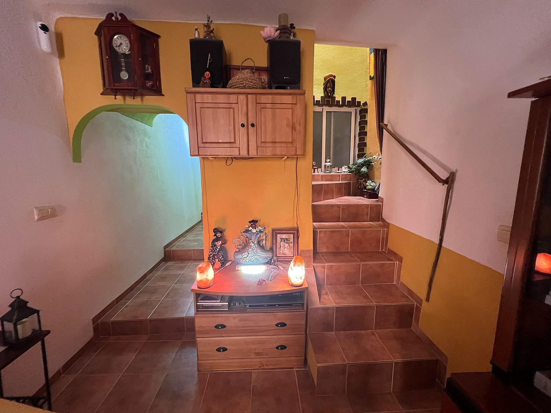 3-bedroom Townhouse In Elche De La Sierra, Spain (104 M²)