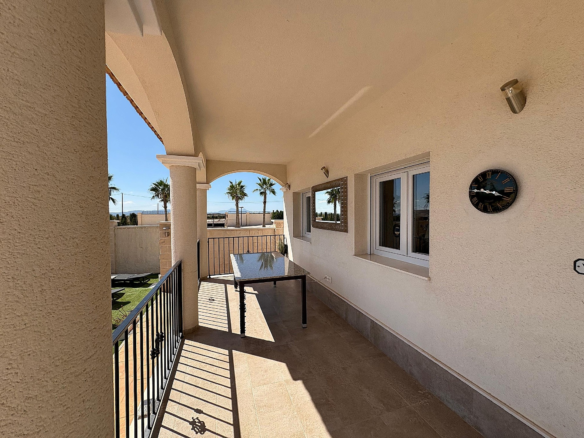 4-bedroom Detached Villa In Pinoso, Spain (195 M²)