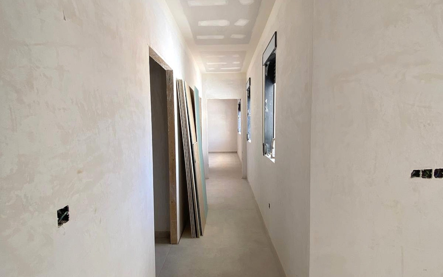 3-bedroom Detached Villa In Pinoso, Spain (150 M²)