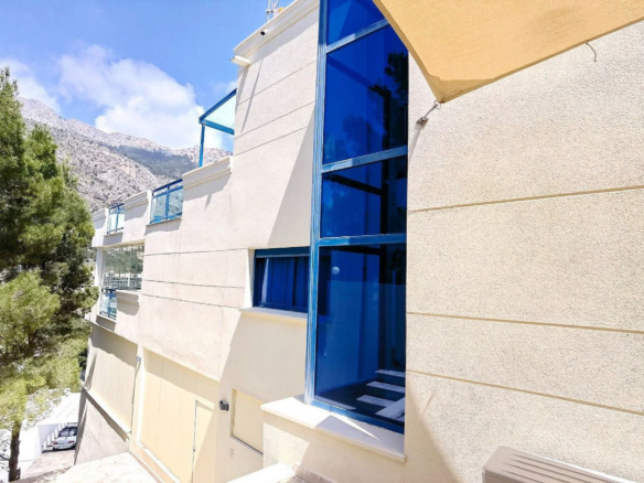 5-bedroom Detached Villa In Altea, Spain (400 M²)