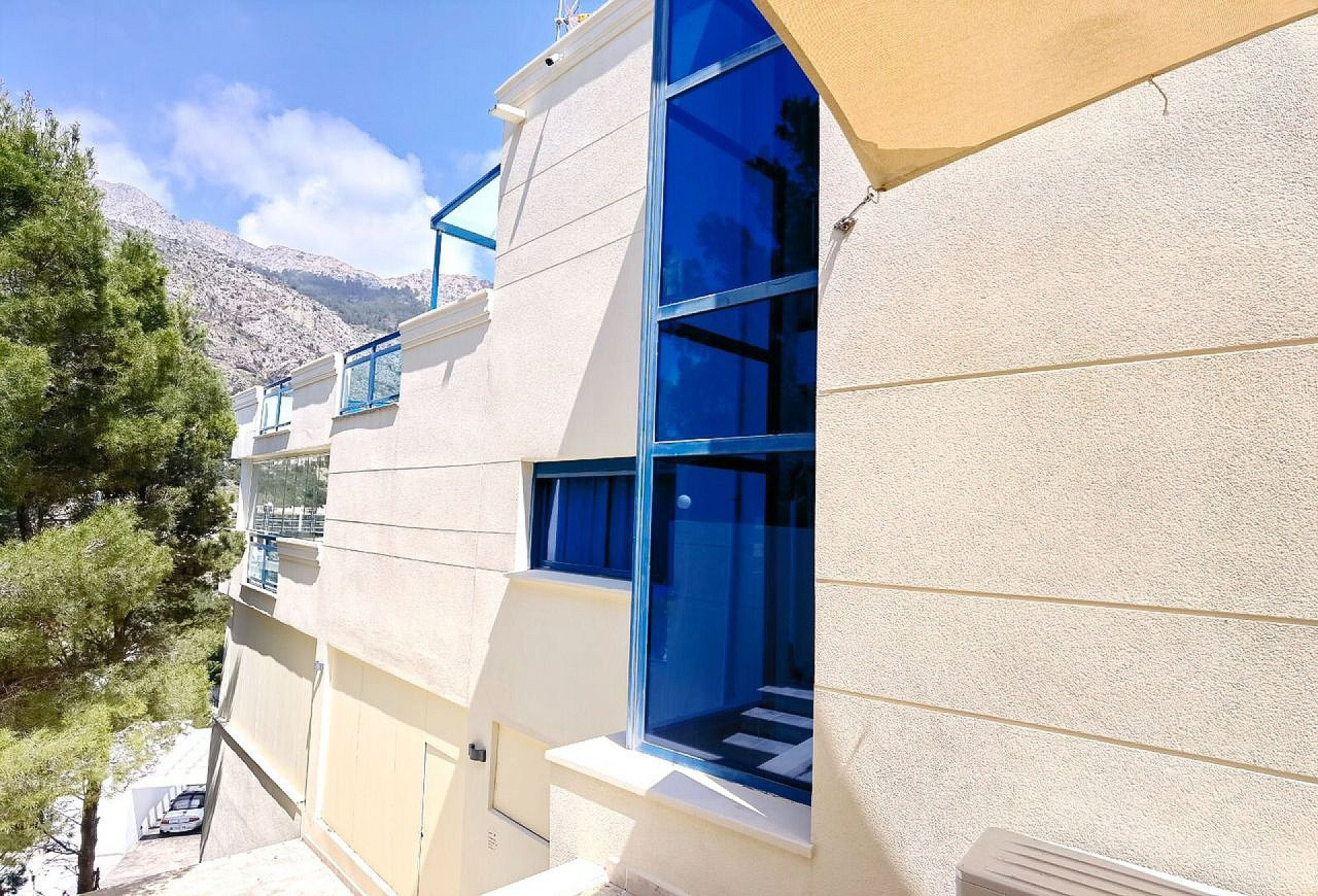 5-bedroom Detached Villa In Altea, Spain (400 M²)