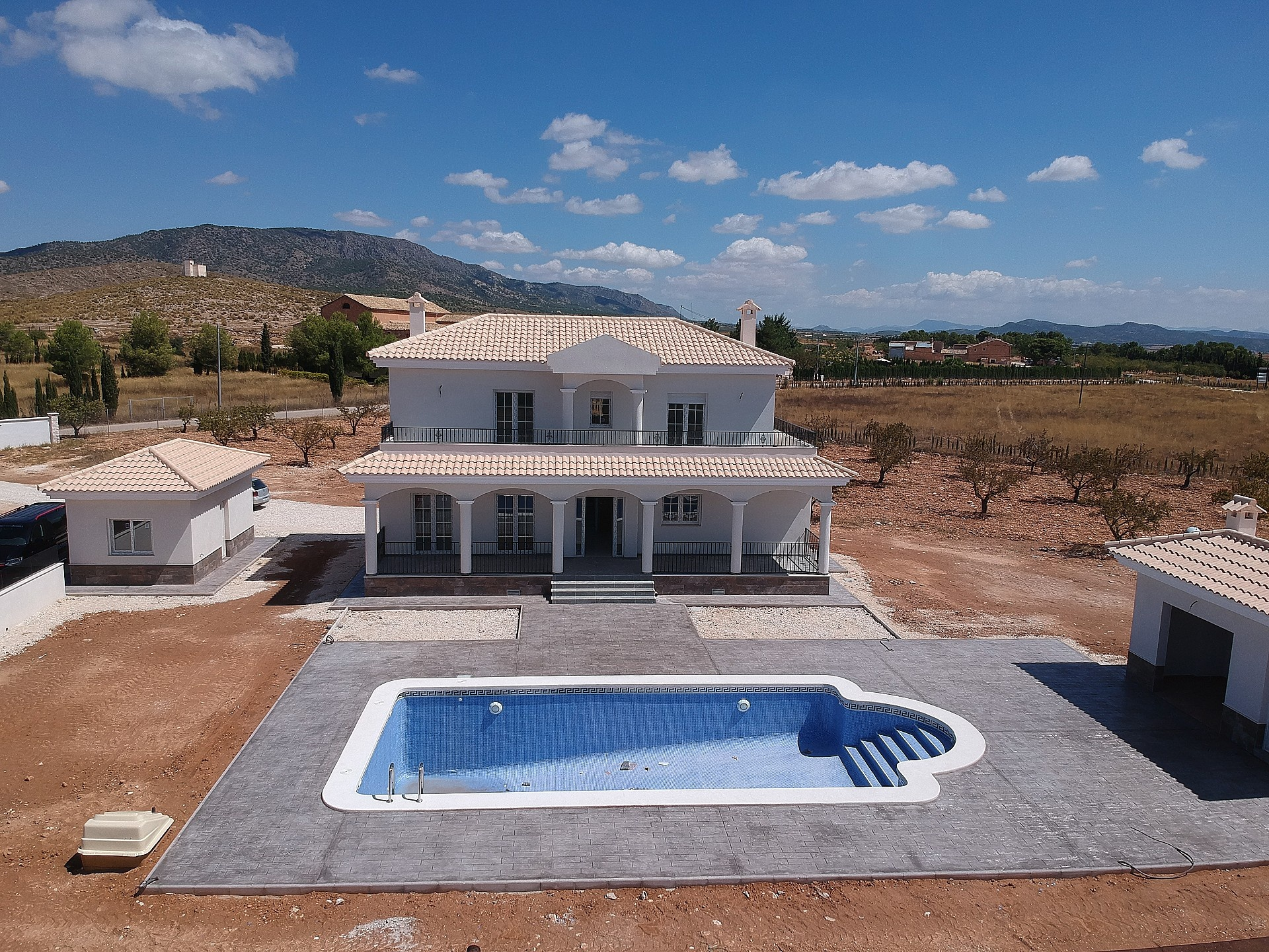 4-bedroom Detached Villa In Pinoso, Spain (195 M²)