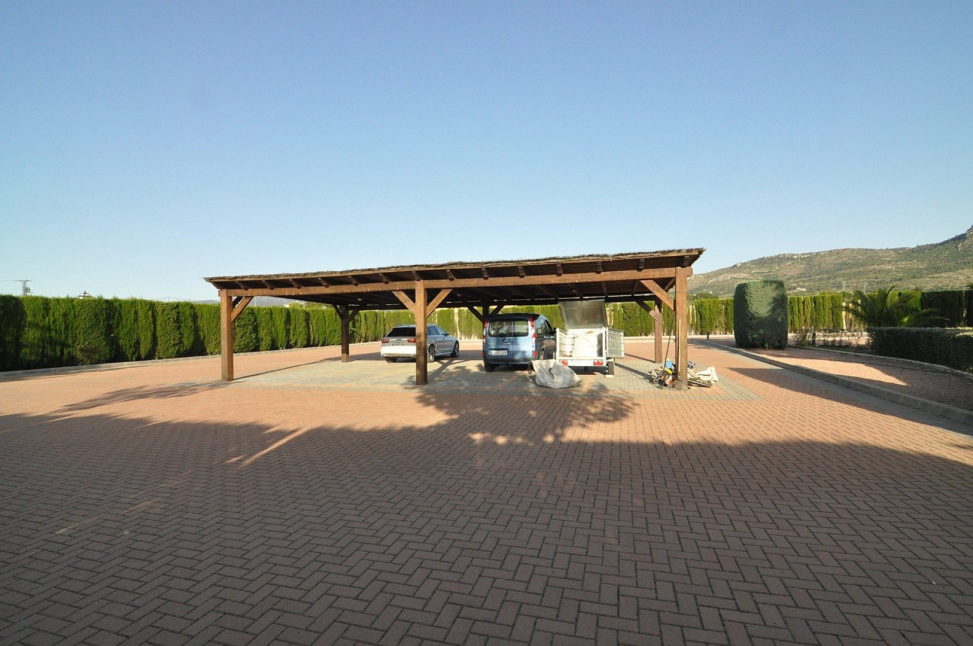 4-bedroom Detached Villa In Villena, Spain (500 M²)