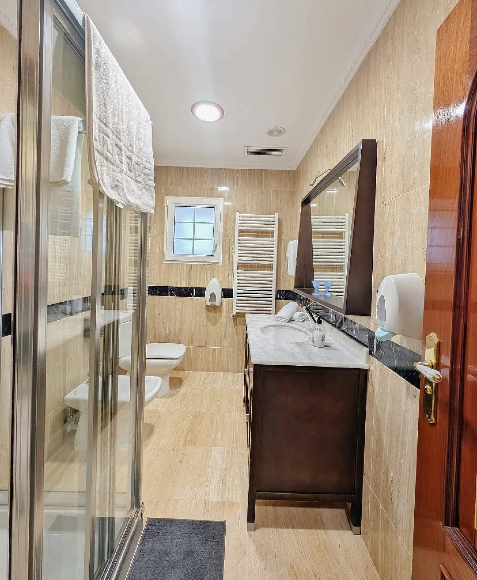 w_sn2sc2ubndkyxzrrzc3t-01dc2e 8-bedroom Country House In Jumilla, Spain (1.651 M²)