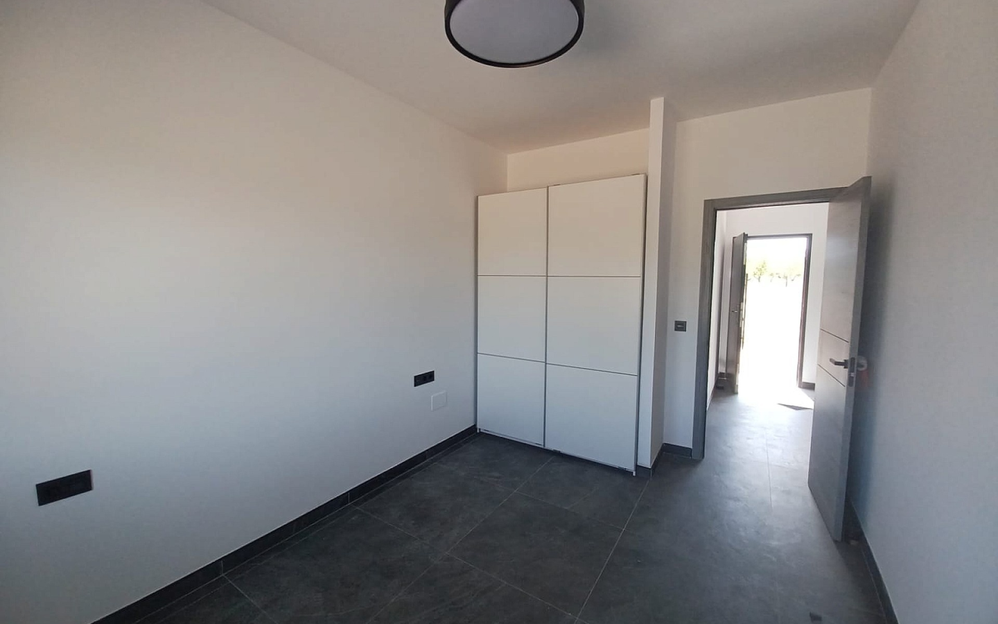 1-bedroom Detached Villa In Pinoso, Spain (26.500 M² Plot)