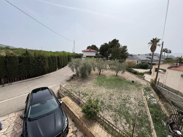4-bedroom Country House In Petrer, Spain (290 M²)