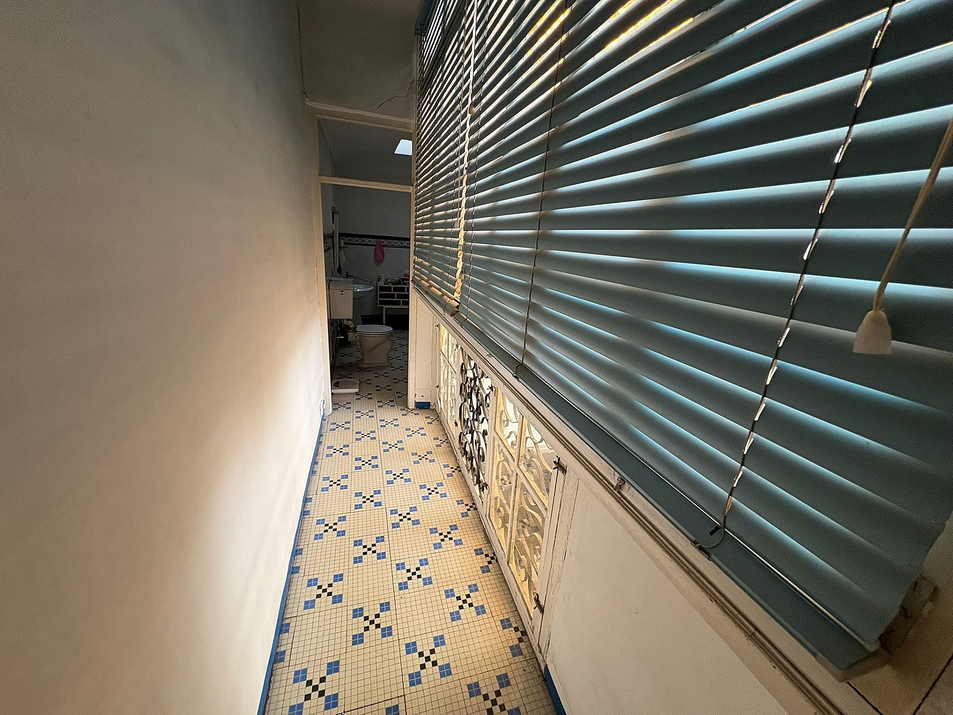 6-bedroom Townhouse In Novelda, Spain (208 M²)