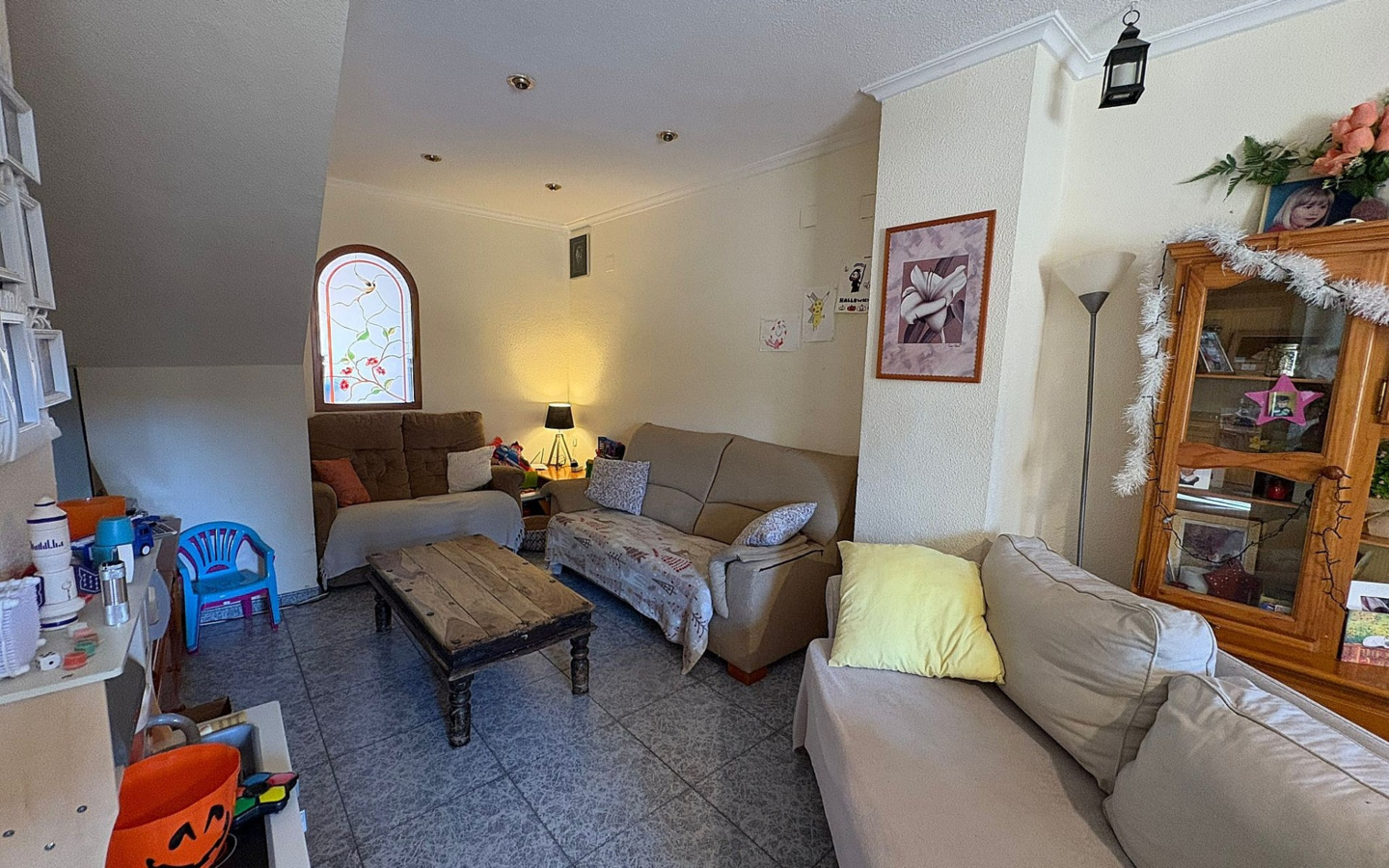 6-bedroom Country House In Monovar, Spain (176 M²)