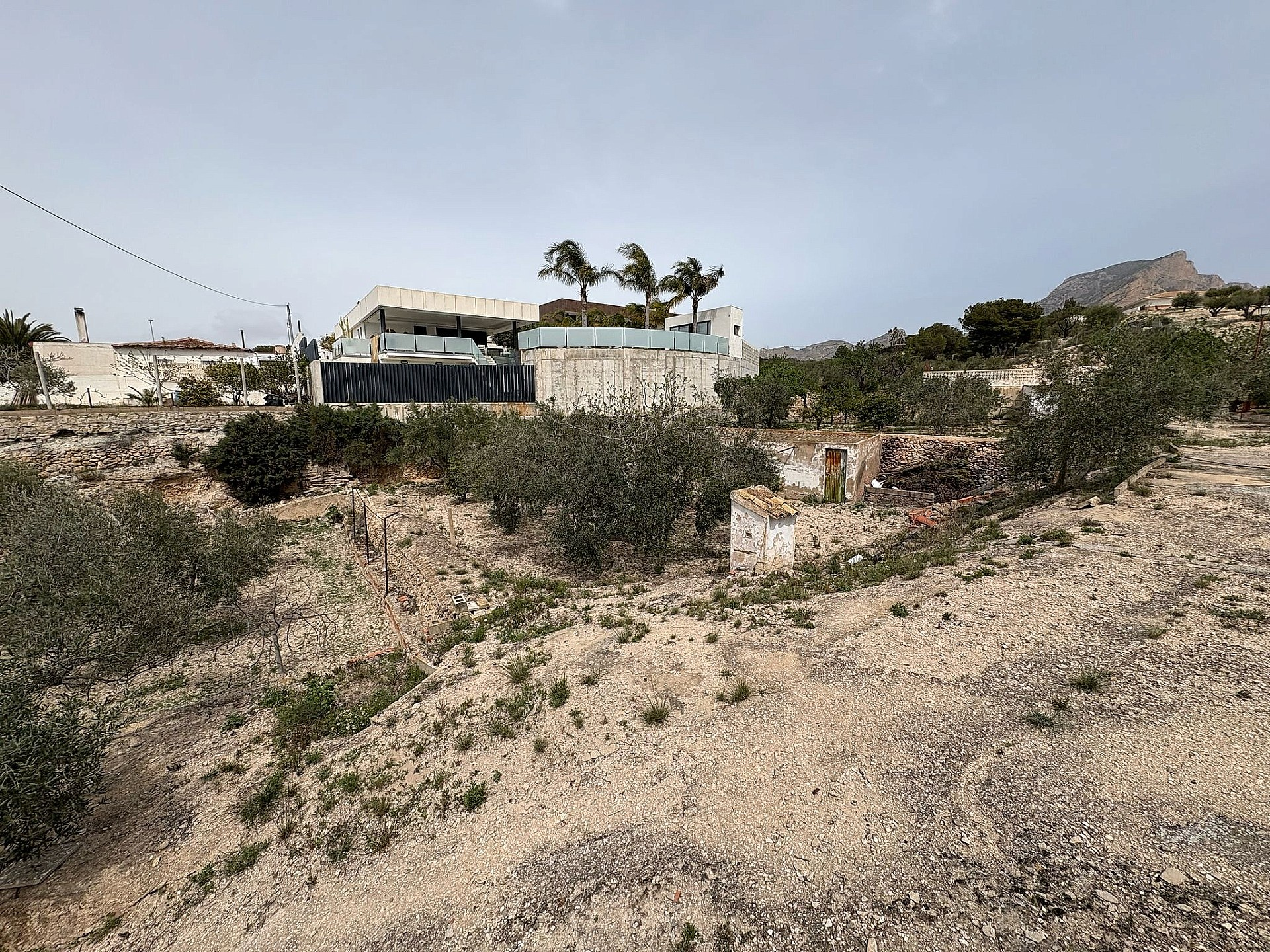 4-bedroom Country House In Petrer, Spain (290 M²)