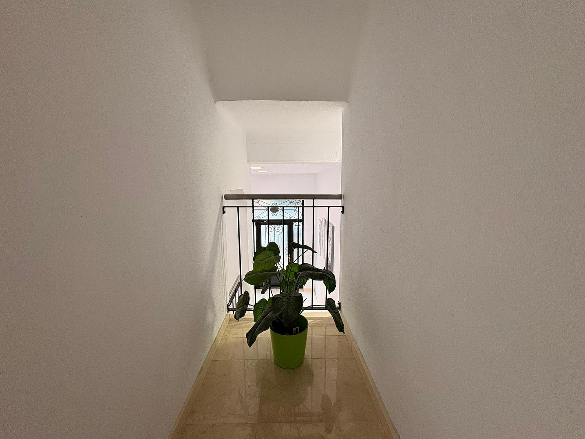 3-bedroom Apartment In Onil, Spain (125 M²)