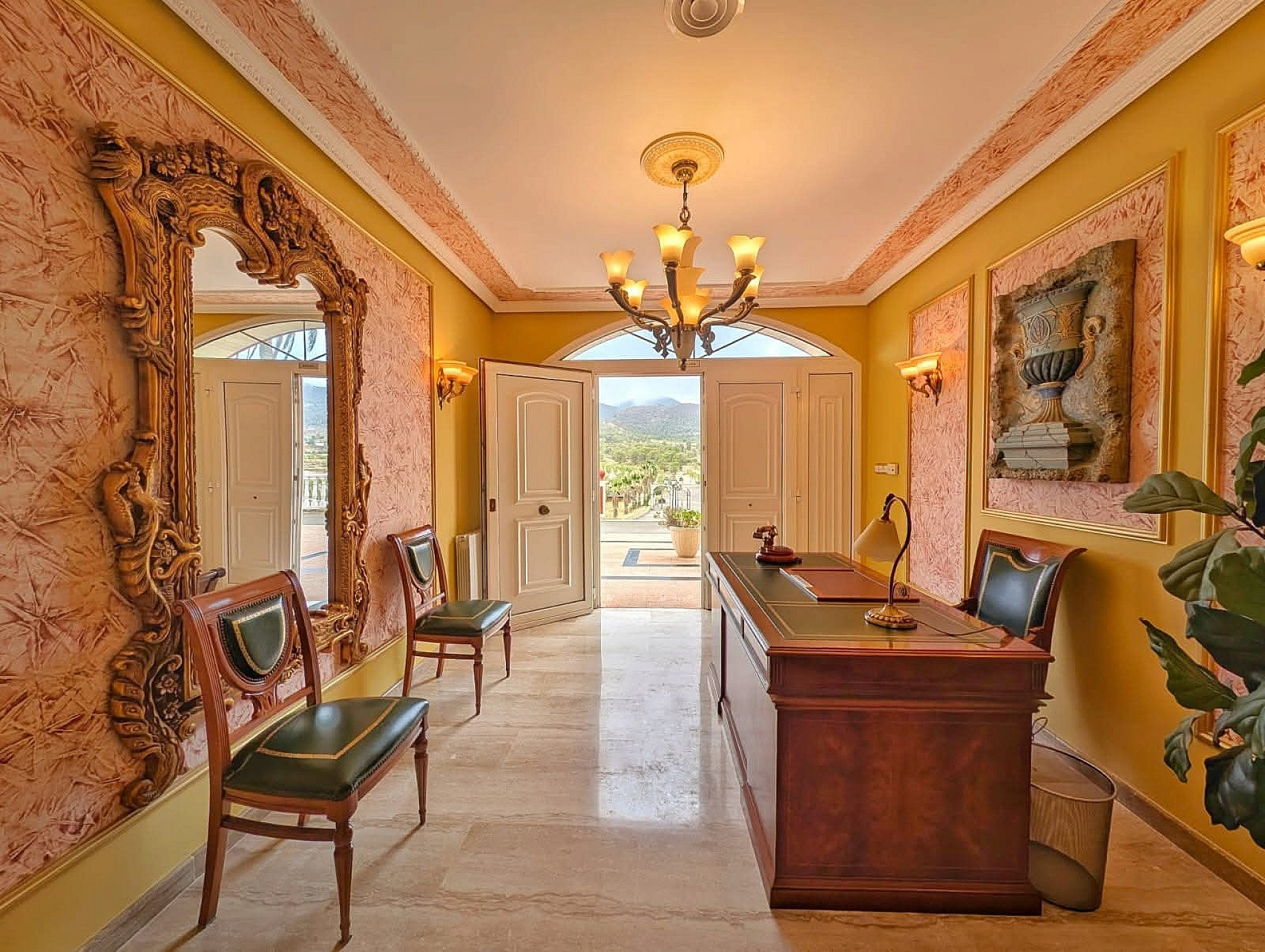 w_upmvyw8h460v7n456zs8-f1466a 8-bedroom Country House In Jumilla, Spain (1.651 M²)