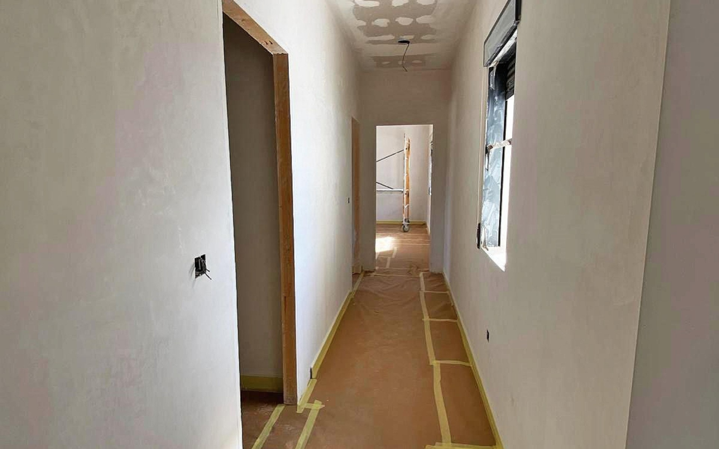 3-bedroom Detached Villa In Pinoso, Spain (160 M²)
