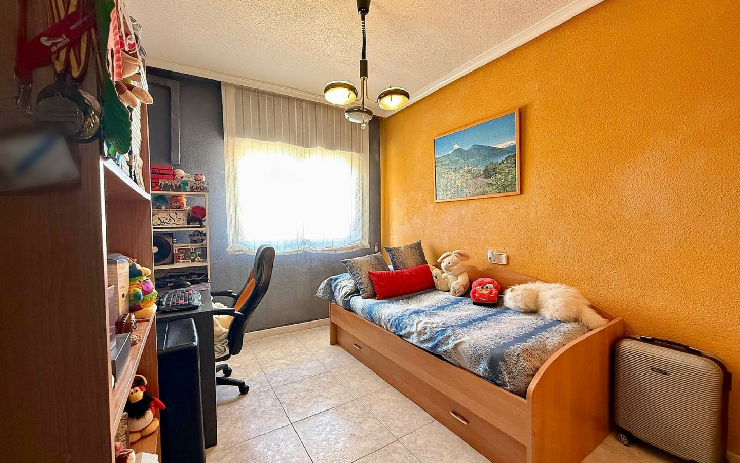 5-bedroom Apartment In Pinoso, Spain (181 M²)