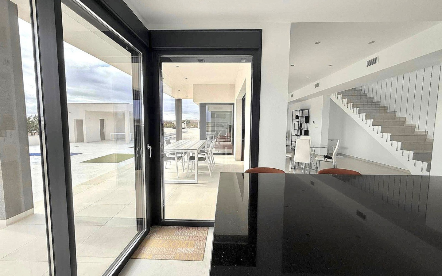 3-bedroom Detached Villa In Pinoso, Spain (150 M²)