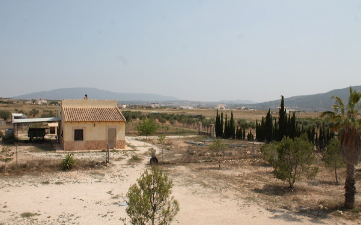 4-bedroom Finca In Pinoso, Spain (120 M²)