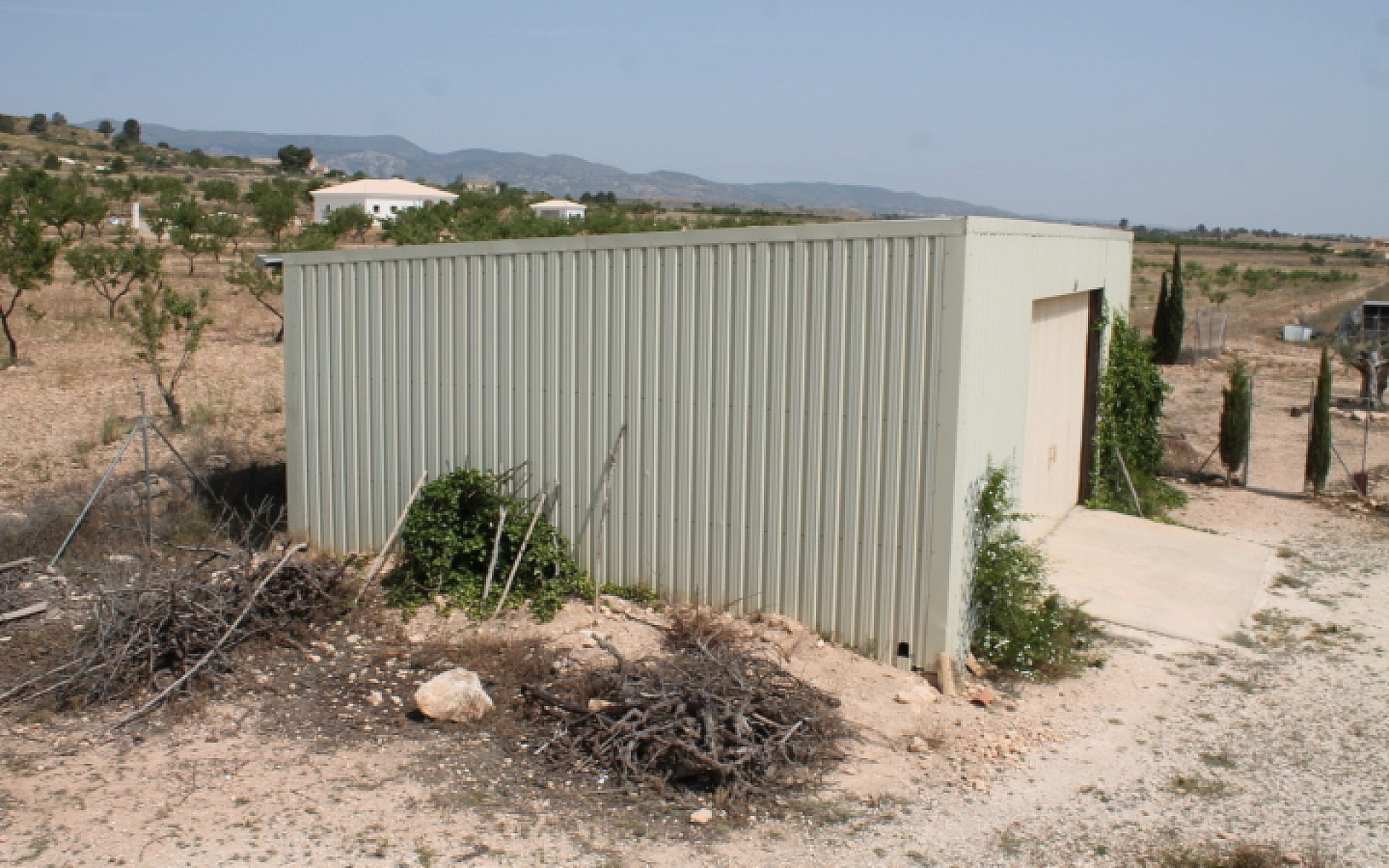 4-bedroom Finca In Pinoso, Spain (120 M²)