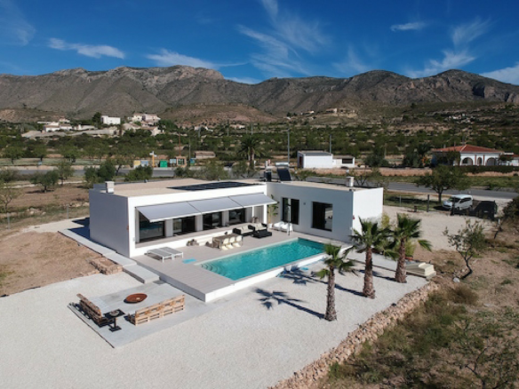 3-bedroom Detached Villa In Aspe, Spain (165 M²)