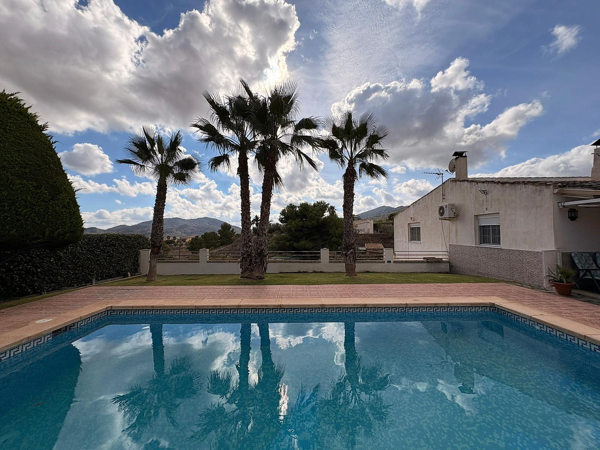 w_v8wc5g0buz8zo8kovgst-c93007 4-bedroom Detached Villa In Monovar, Spain (366 M²)