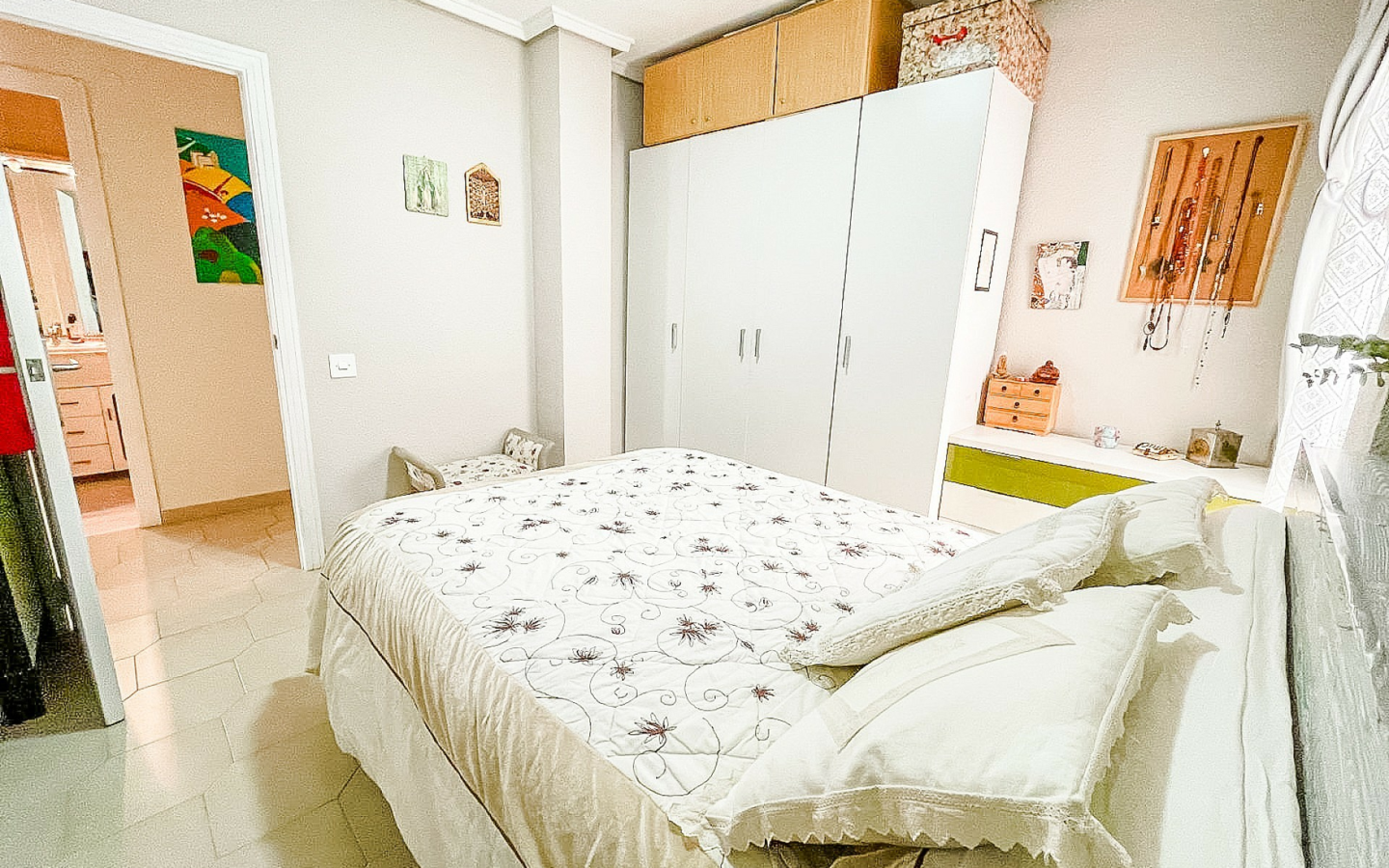 3-bedroom Apartment In Elda, Spain (82 M²)