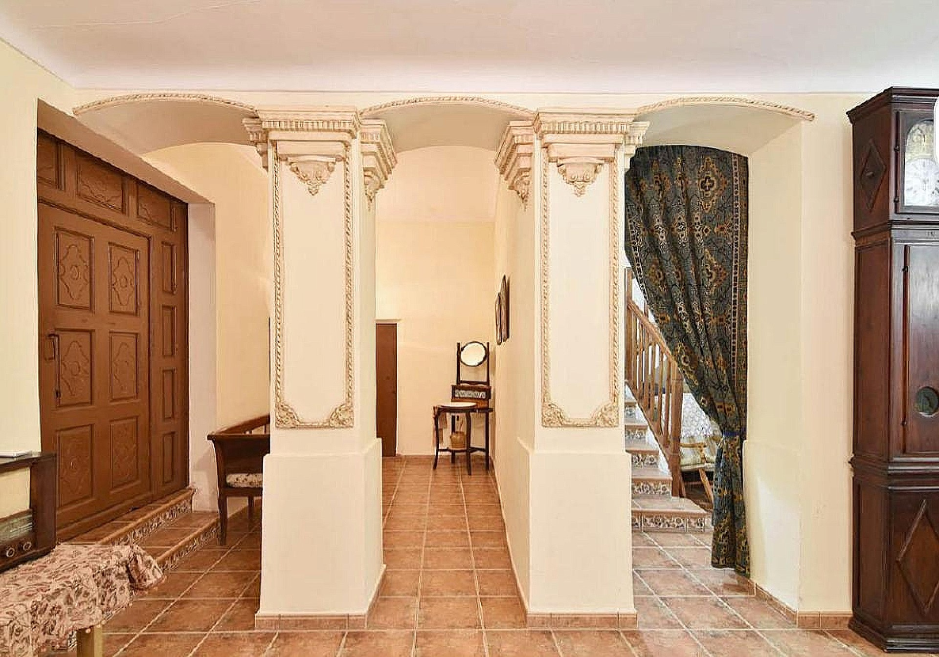 12-bedroom Country House In Pinoso, Spain (600 M²)