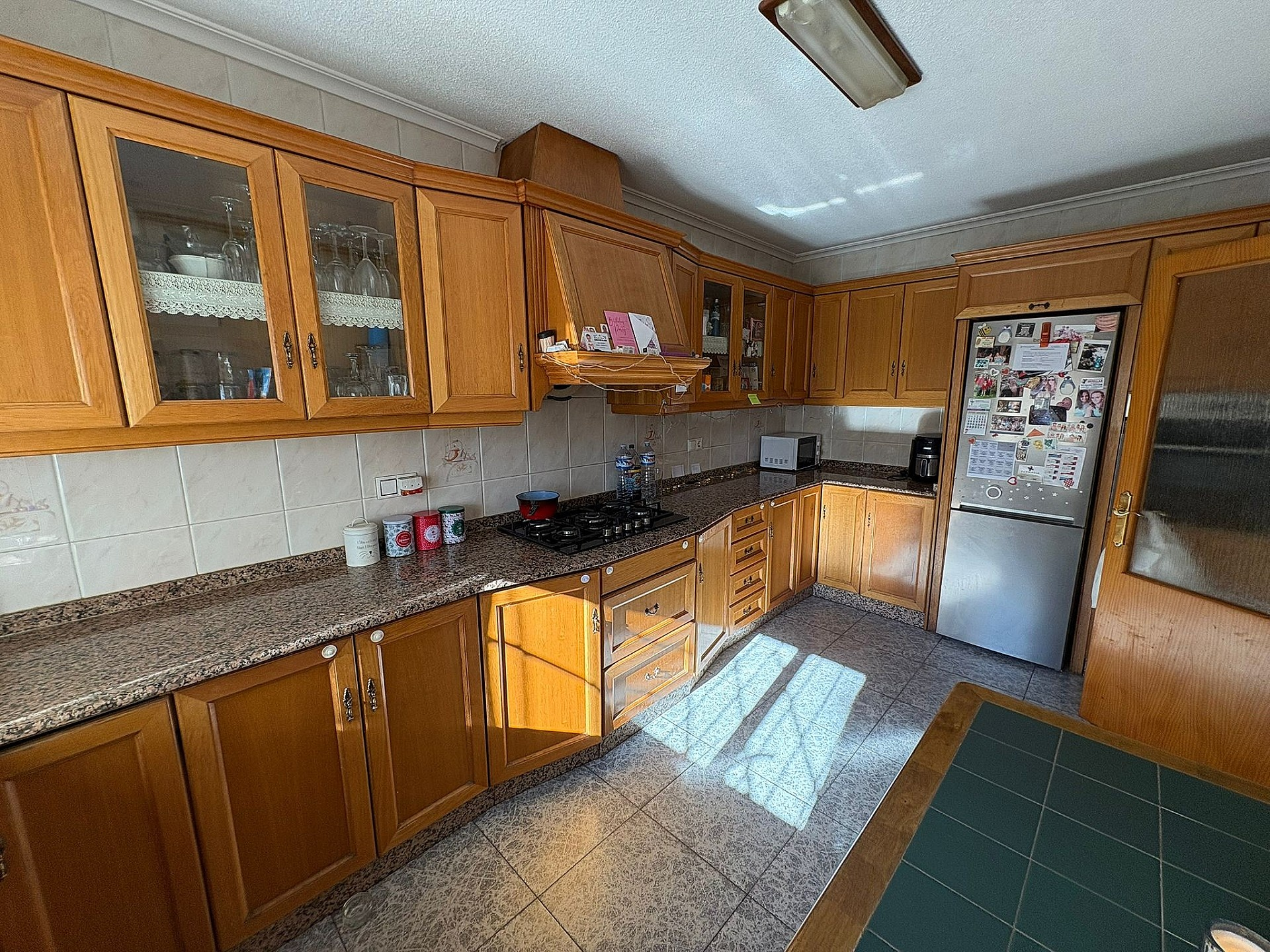 w_vjv5bp4krkzyav6gn56e-ef716e 6-bedroom Country House In Monovar, Spain (176 M²)