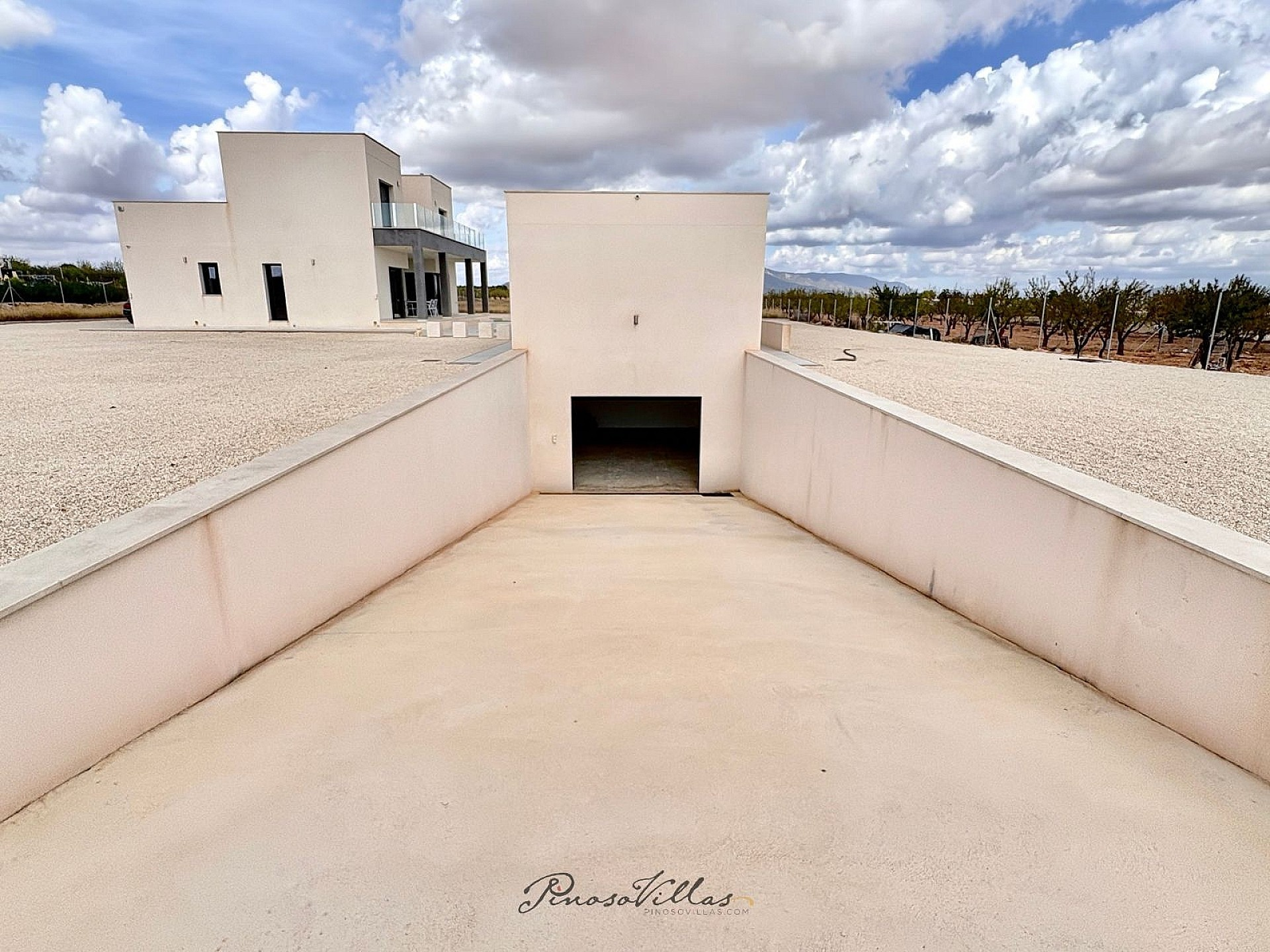 w_vqhgdb65uyufkvsq03pw-4eba96 3-bedroom Detached Villa In Pinoso, Spain (150 M²)