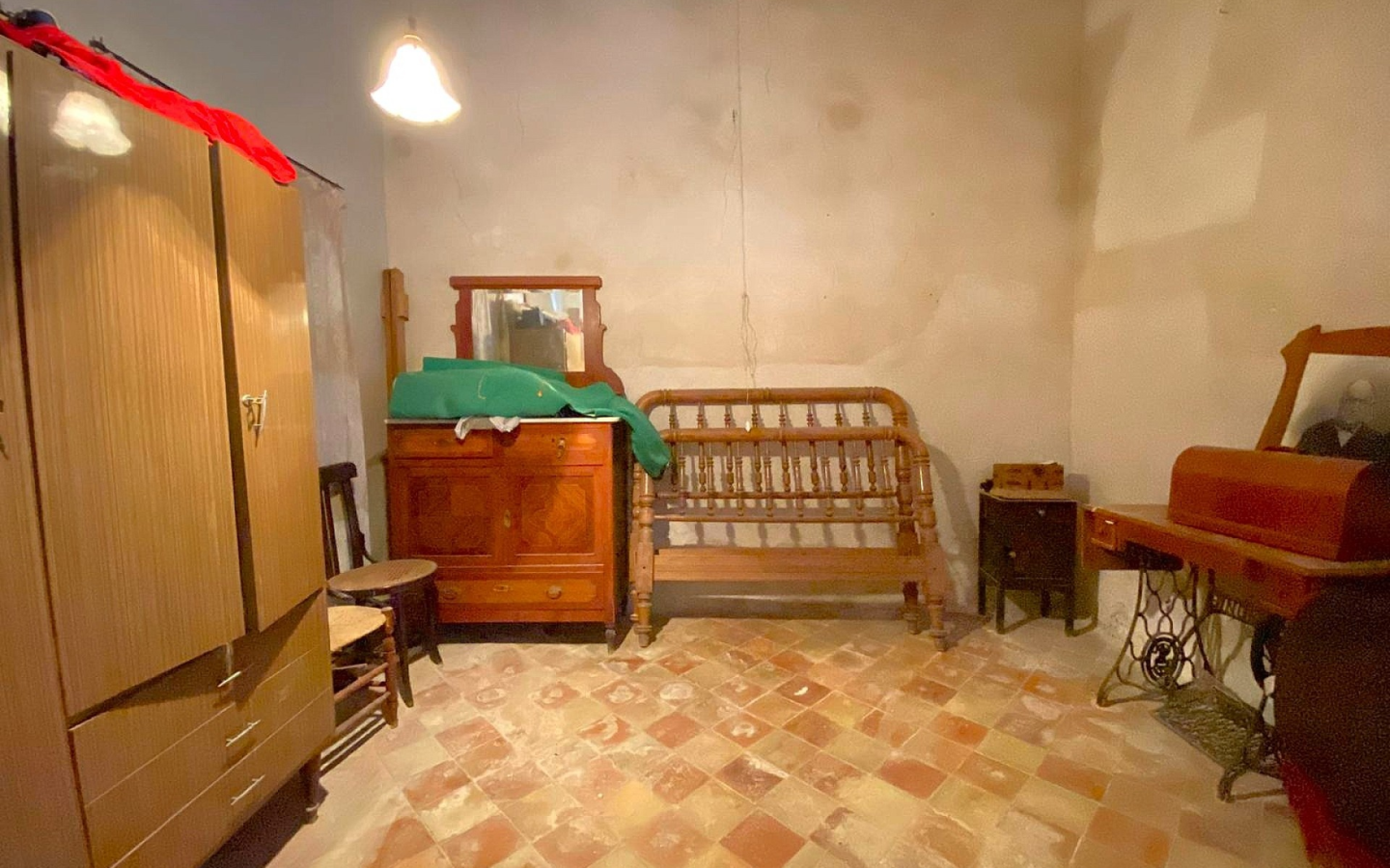 7-bedroom Country House In Pinoso, Spain (460 M²)