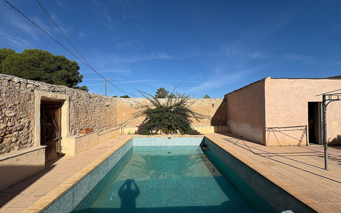 6-bedroom Country House In Monovar, Spain (176 M²)