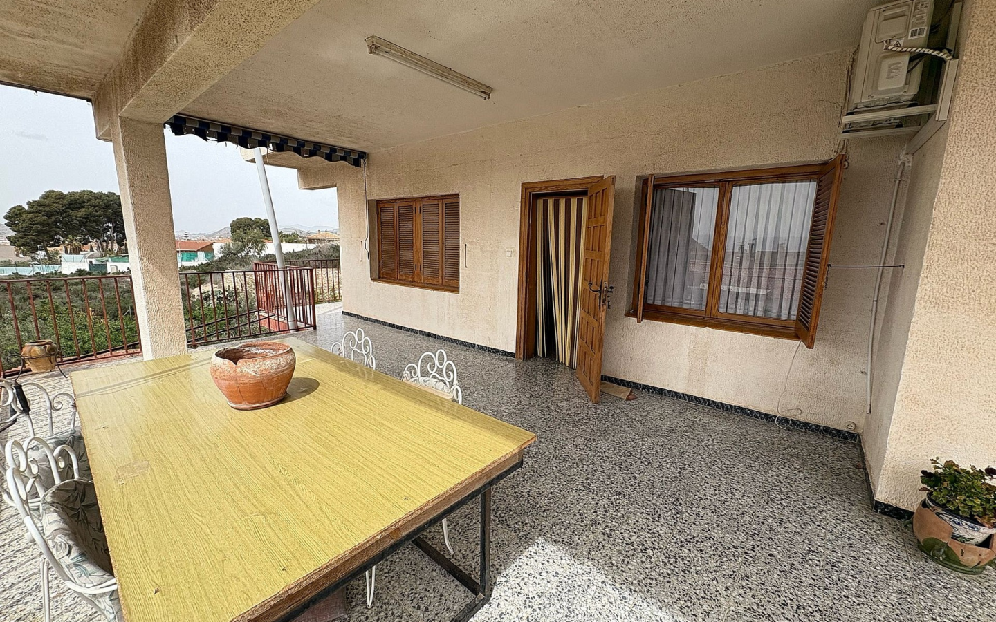 4-bedroom Country House In Petrer, Spain (290 M²)