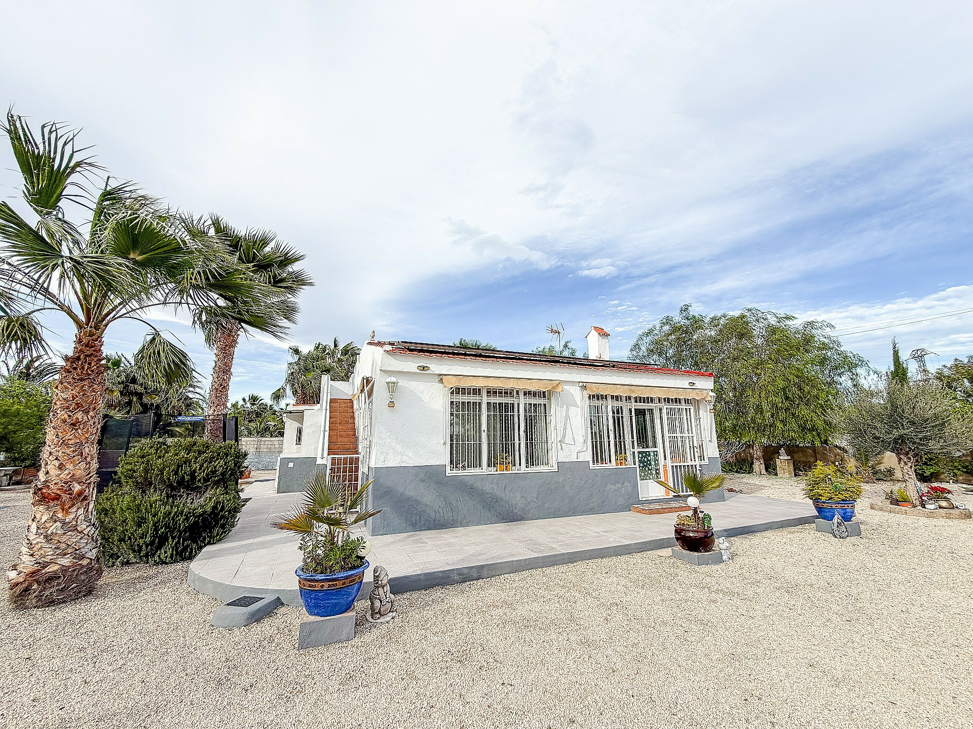 2-bedroom Country House In Elche, Spain (80 M²)