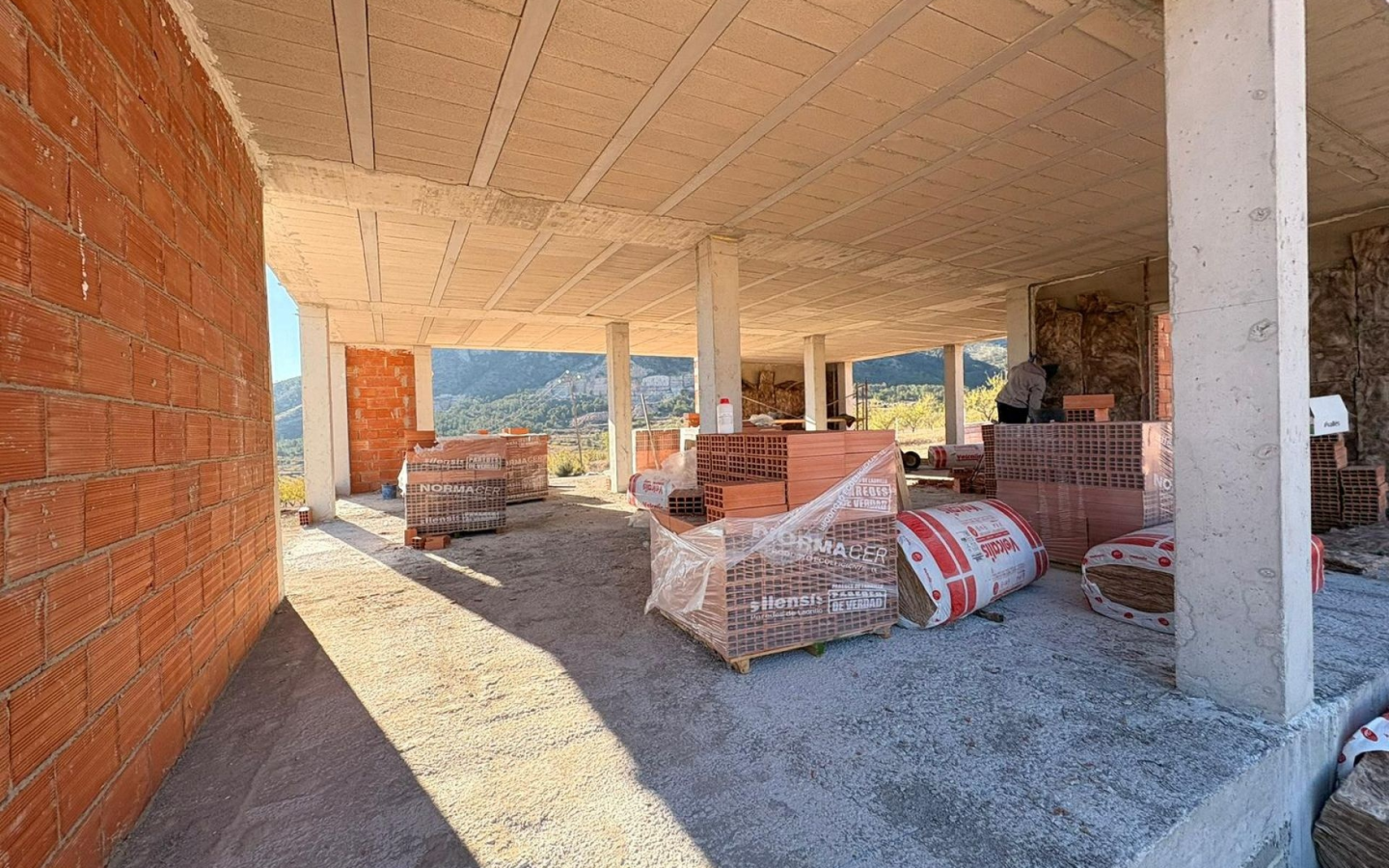 3-bedroom Detached Villa In El Cantón, Spain (180 M²)