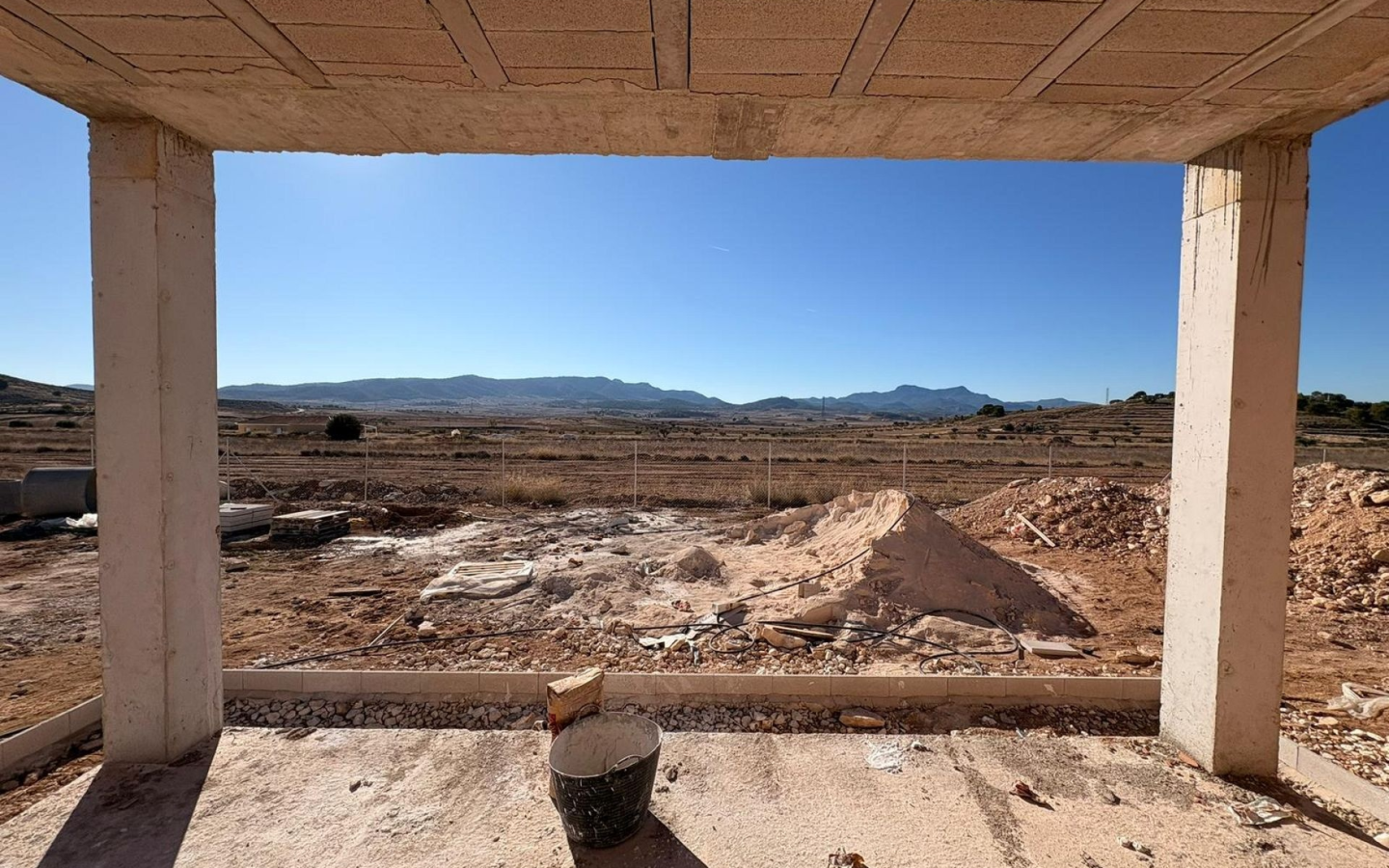 3-bedroom Detached Villa In Torre Del Rico, Spain (180 M²)