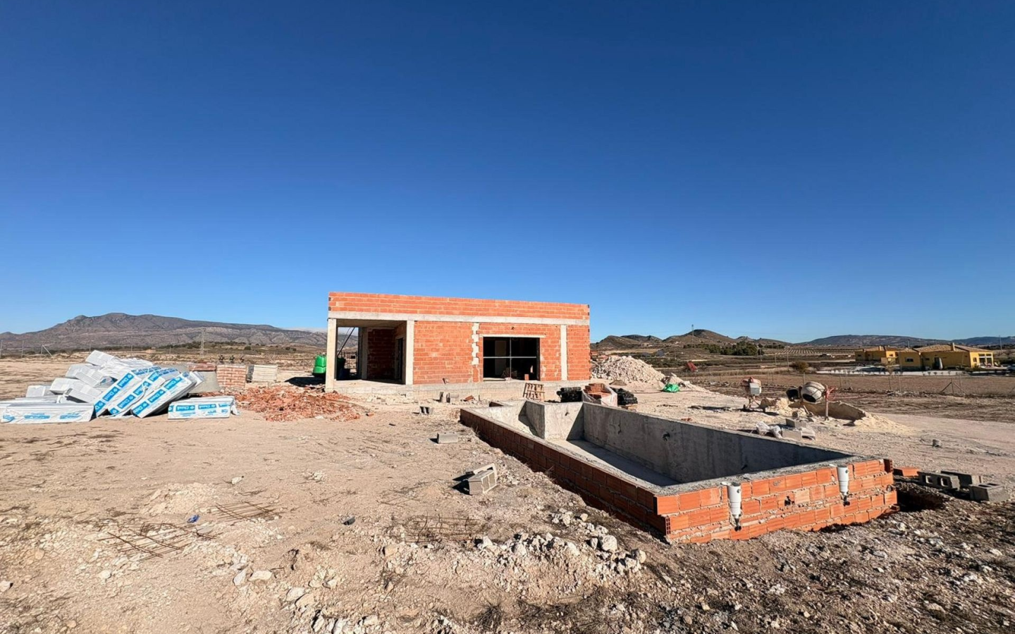 3-bedroom Detached Villa In Torre Del Rico, Spain (180 M²)