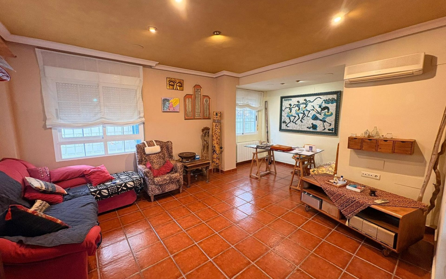 3-bedroom Semi In Elda, Spain (200 M²)