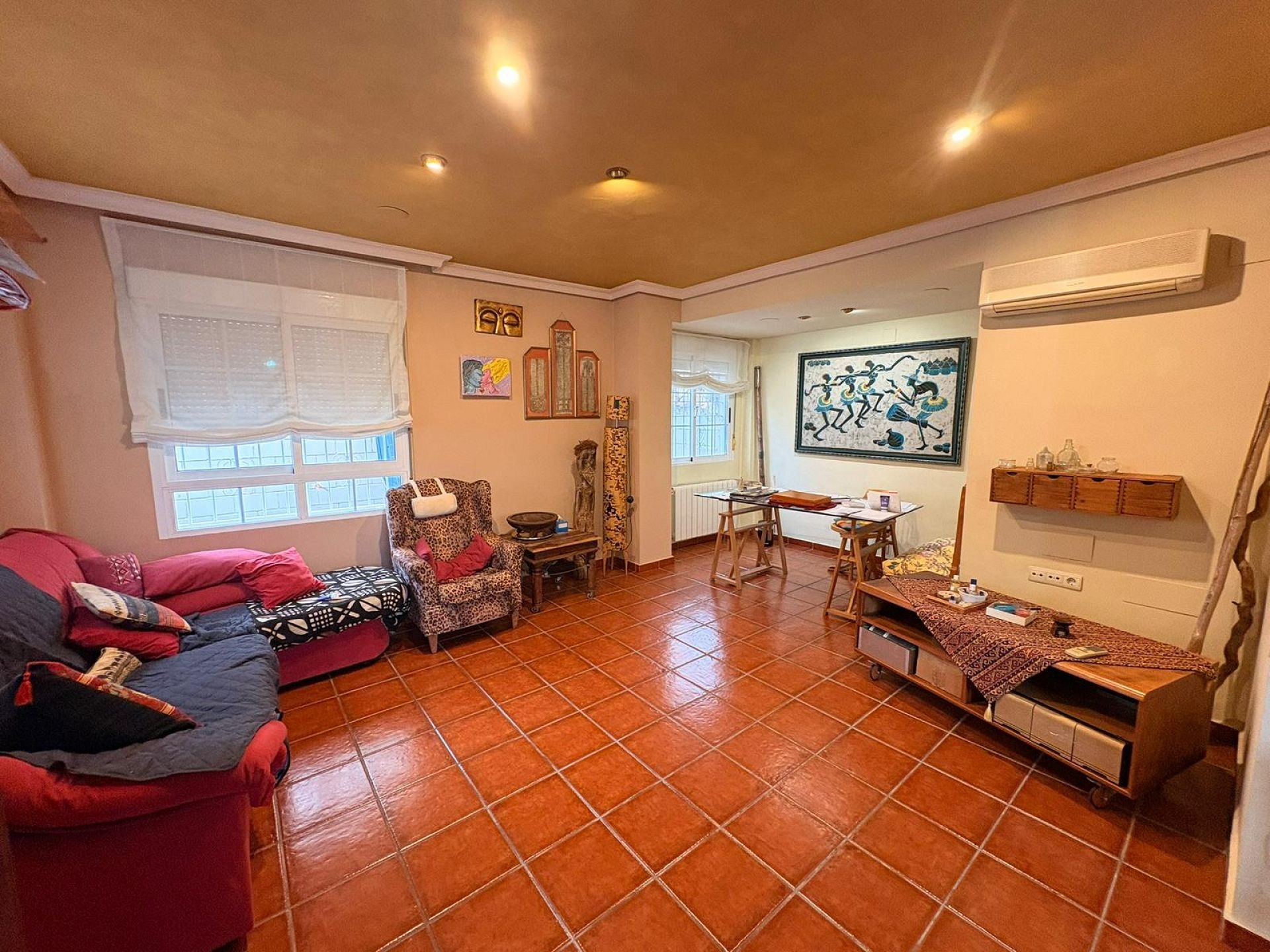 3-bedroom Semi In Elda, Spain (200 M²)