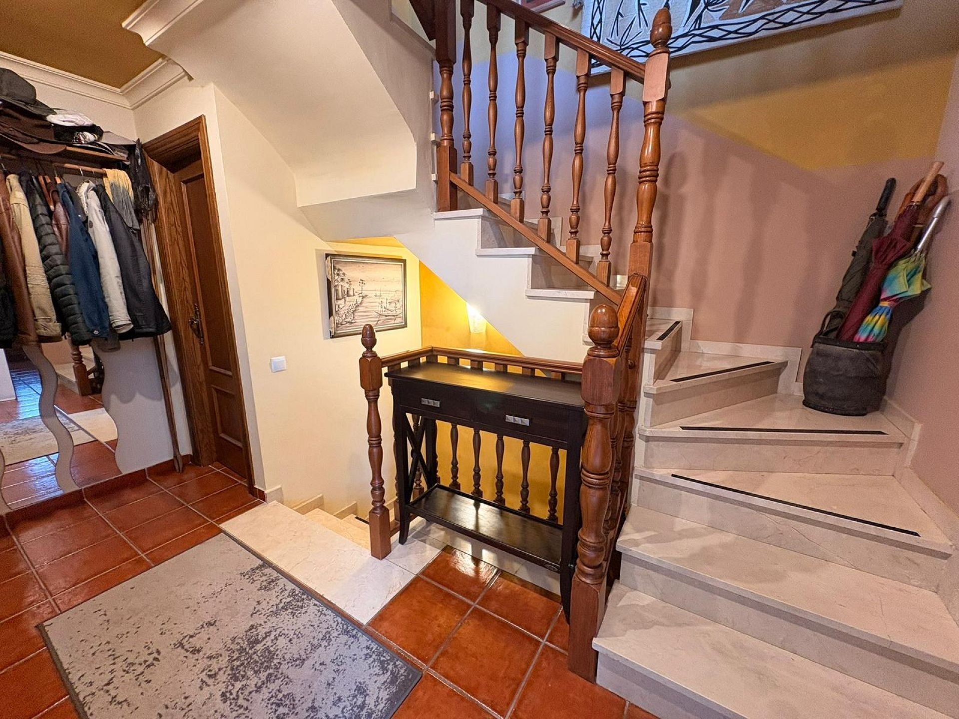 3-bedroom Semi In Elda, Spain (200 M²)