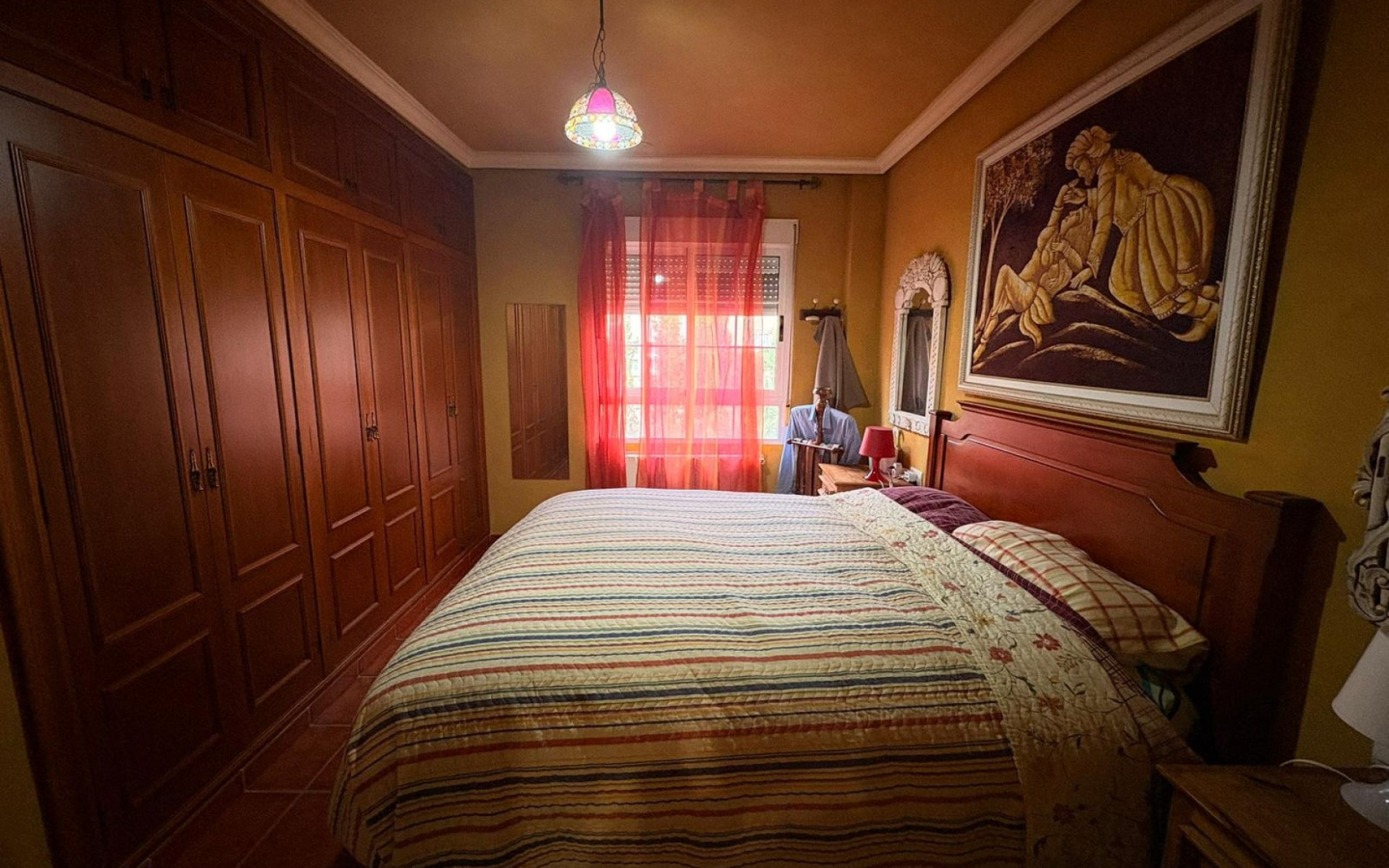 3-bedroom Semi In Elda, Spain (200 M²)