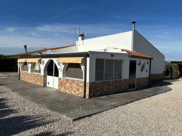 5-bedroom Detached Villa In Villena, Spain (219 M²)