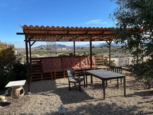 5-bedroom Detached Villa In Villena, Spain (219 M²)