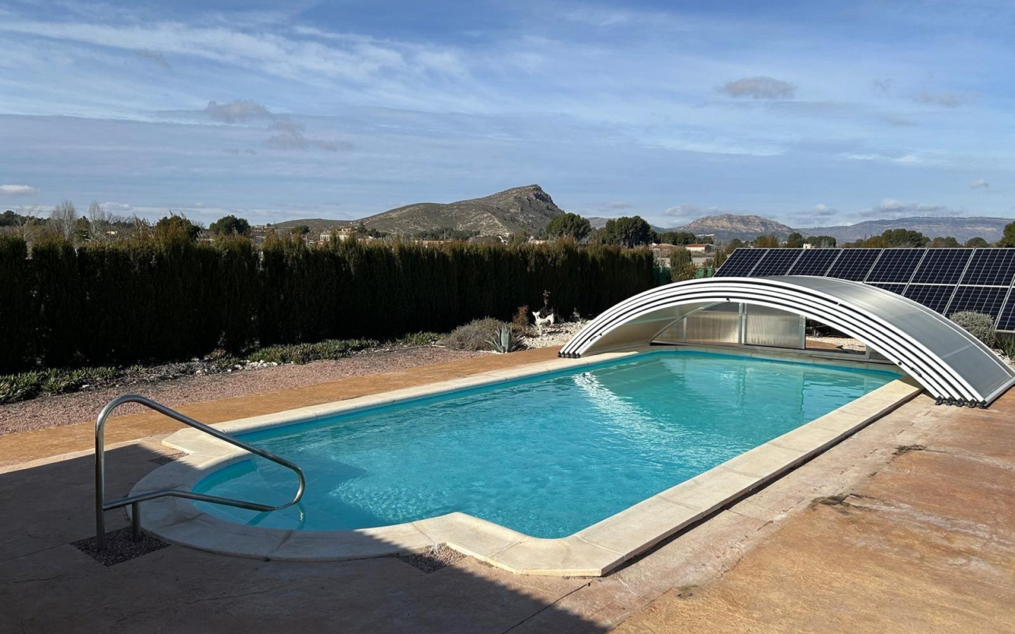 5-bedroom Detached Villa In Villena, Spain (219 M²)