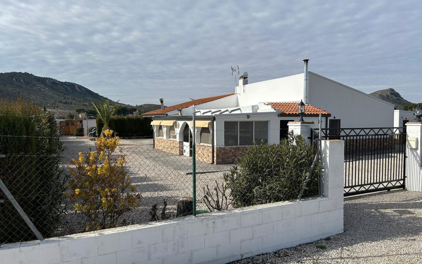 5-bedroom Detached Villa In Villena, Spain (219 M²)