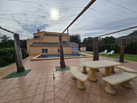 4-bedroom Country House In Salinas, Spain (300 M²)