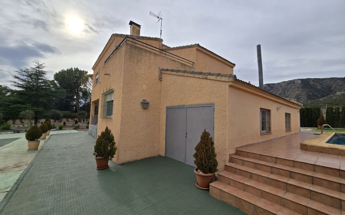 4-bedroom Country House In Salinas, Spain (300 M²)