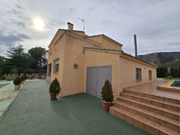 4-bedroom Country House In Salinas, Spain (300 M²)