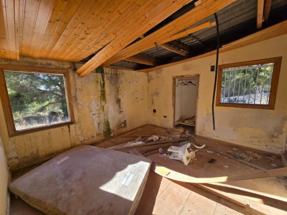 3-bedroom Detached Villa In Petrer, Spain (120 M²)
