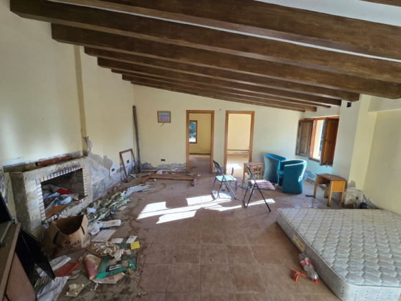 3-bedroom Detached Villa In Petrer, Spain (120 M²)