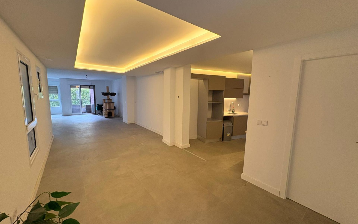 3-bedroom Apartment In Crevillente, Spain (135 M²)
