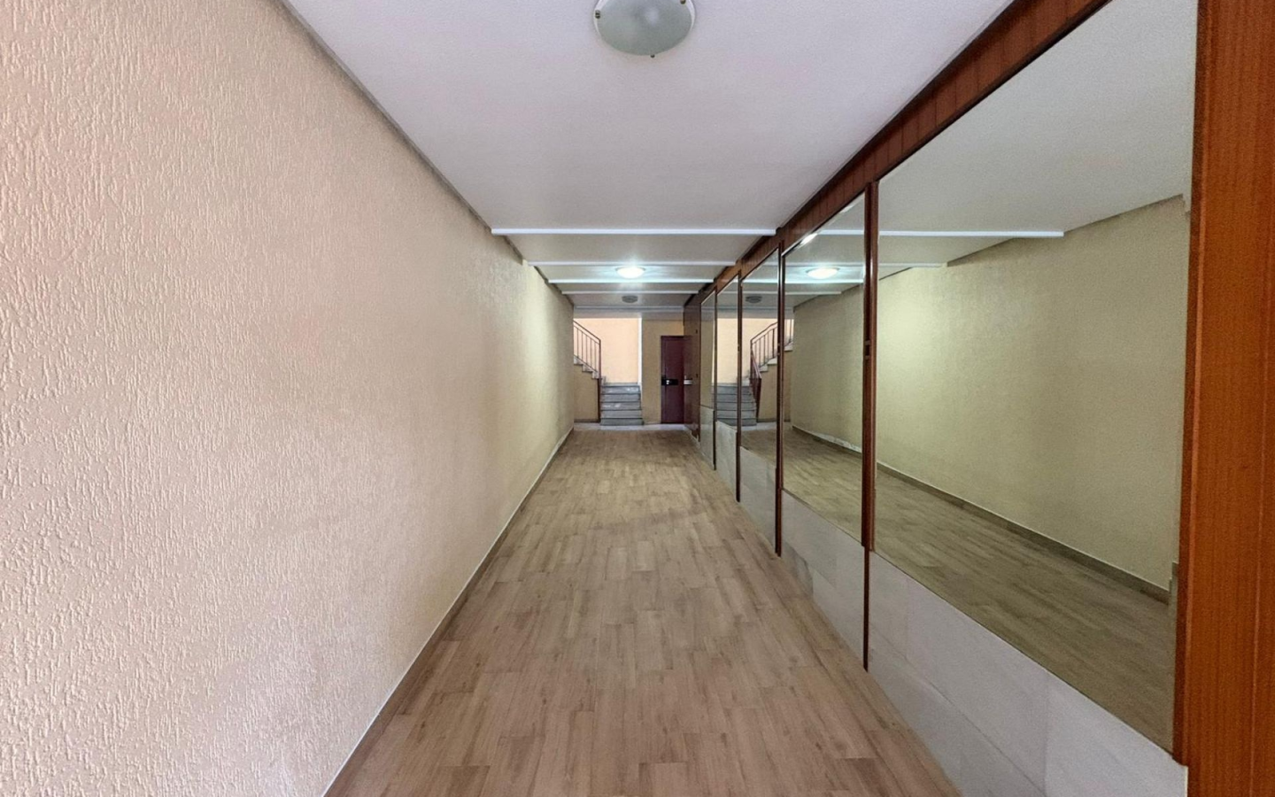 3-bedroom Apartment In Crevillente, Spain (135 M²)